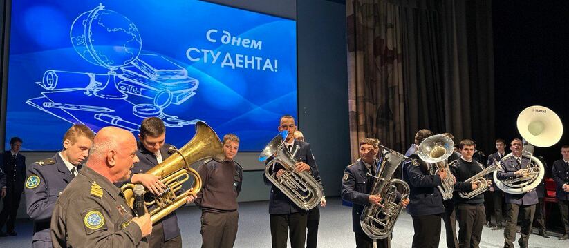 25 января, в Татьянин день, Ушаковка наградила 60 курсантов, ставших лучшими в самых различных направлениях, от волонтерства до научной деятельности.