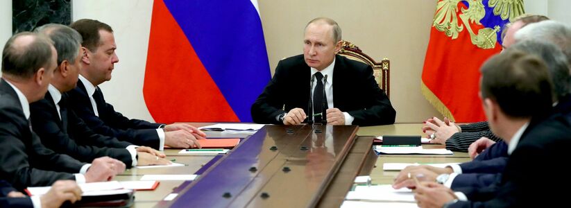Сегодня президент России сообщил о введении военного положения на территории ЛНР, ДНР, Запорожской и Херсонской областях.