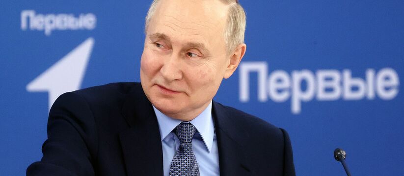 Сегодня Президент России подводил итоги года.Сегодня прошла прямая линия с главой государства Владимиром Путинным &ndash; подведение итогов года.