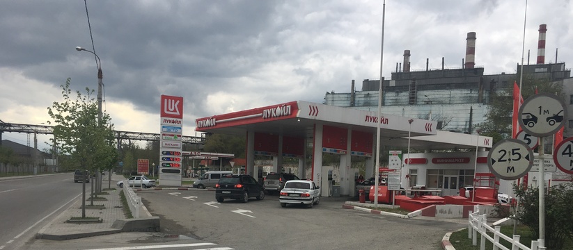 Глава Новороссийска будет еженедельно отчитываться в край о наличии бензина в городе и его цене