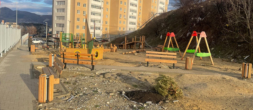 Власти Новороссийска ищут собственника детской площадки на Герцена