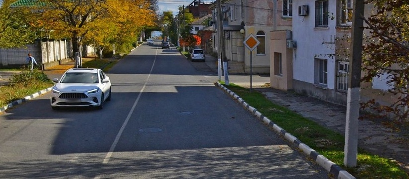На ремонт тротуара в Восточном районе Новороссийска потратят 1,3 миллиона рублей
