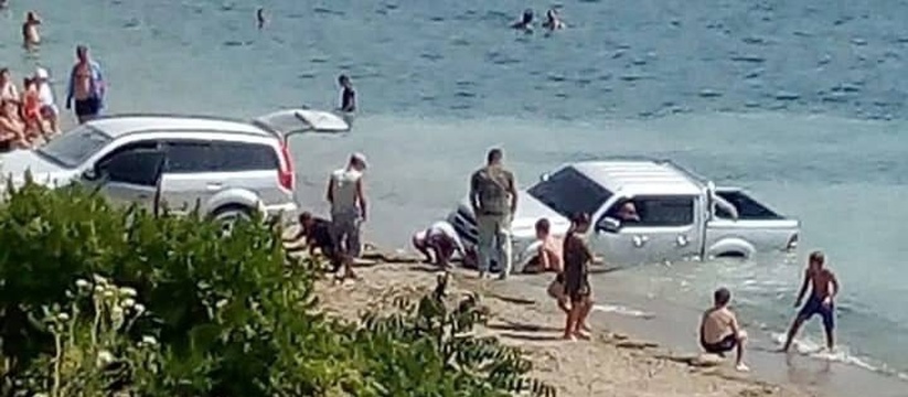 В результате происшествия никто не пострадал.На Волочаевском пляже в Восточном районе Новороссийска мужчина случайно утопил свой пикам.