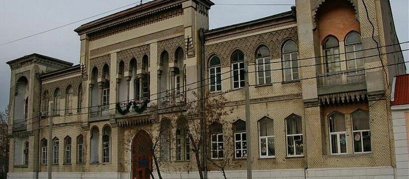 Дом в мавританском стиле и «сталинка» знаменитого архитектора: пять памятников архитектуры Новороссийска, которые требуют срочного ремонта