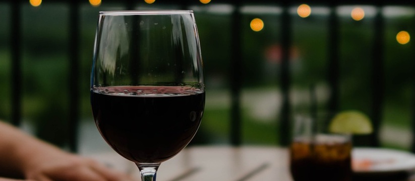 Эксперты из Роскачества завершили масштабное исследование вин, произведенных из...