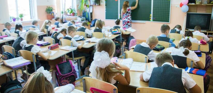 «Дети скоро на головах друг у друга будут сидеть!»: жители станицы Раевской под Новороссийском жалуются на переполненные детские сады и школу
