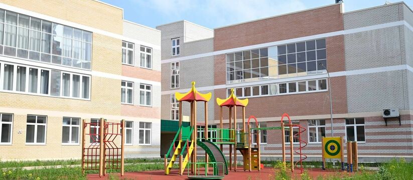 Новые образовательные учреждения расположены в Южном районе города и в Цемдолине.К 1 сентября в Новороссийске откроются две новые школы - №11 и №28.
