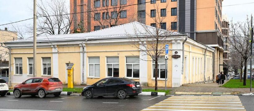 В Новороссийске при реконструкции детского сада № 15 частично восстановят исторический вид фасада здания