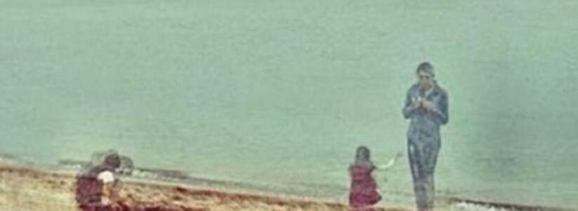 Британец, используя сервис Google Maps, нашел снимок «призраков»  на пляже Новороссийска