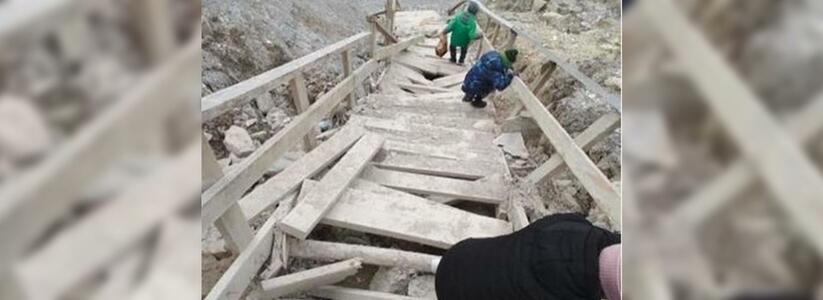 Оползень разрушил в Анапе знаменитую лестницу к морю «400 ступеней»