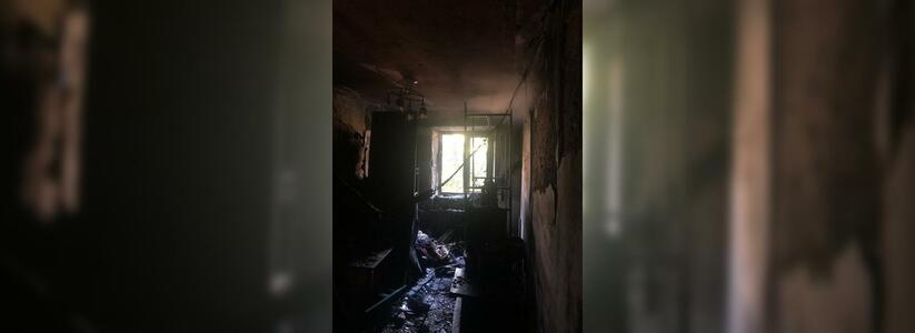 В Новороссийске вспыхнула квартира над детской поликлиникой