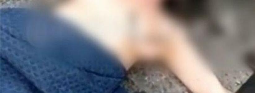 "Чуть ребенка не угробила!": в Краснодаре голая женщина за рулем выехала на встречку и спровоцировала аварию