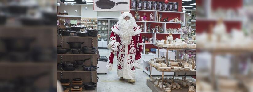 Где Дед Мороз берет подарки в Новороссийске?