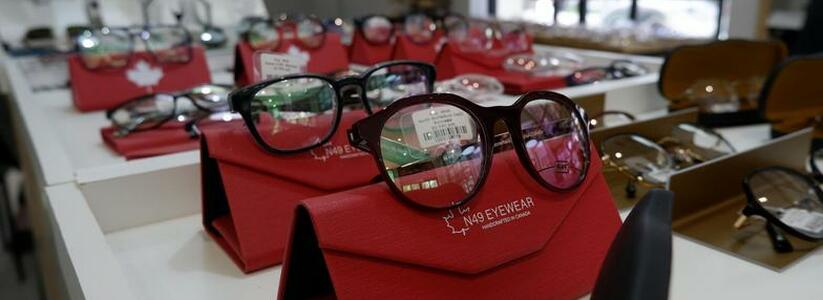 Офисные очки: как защитить глаза от вредного воздействия гаджетов