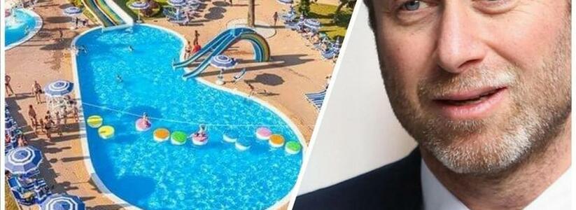 Миллиардер Роман Абрамович хочет купить аквапарк «Золотая бухта» в Геленджике