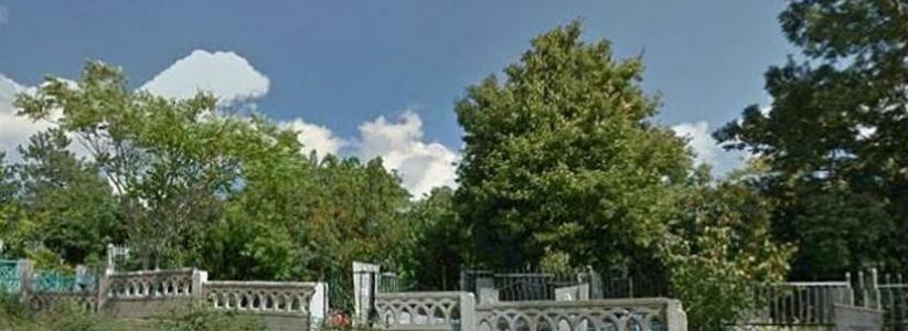 «Но у нас же есть место!»: власти Новороссийска не дают похоронить бабушку ветерана войны на кладбище рядом с мужем