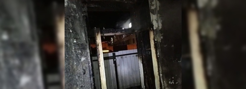 В Новороссийске горел частный дом: причиной пожара стал непотушенный окурок