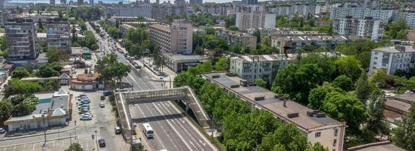 На улице Кутузовской в Новороссийске начнет работать эвакуатор, а на Осоавиахима появится пешеходный переход: нововведения на дорогах города