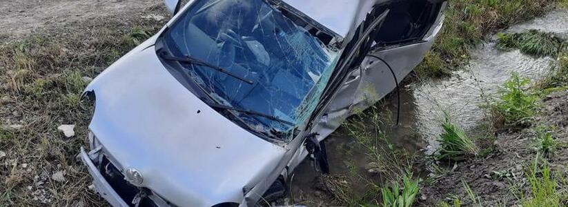 В Новороссийске водитель «Тойоты» погиб в ДТП с фурой: момент аварии попал на видео
