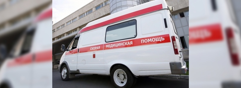 В Новороссийске девочка-подросток упала с высоты на асфальт