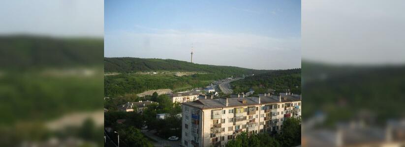В поселке Верхнебаканском под Новороссийском поступил звонок о заминировании многоэтажного дома