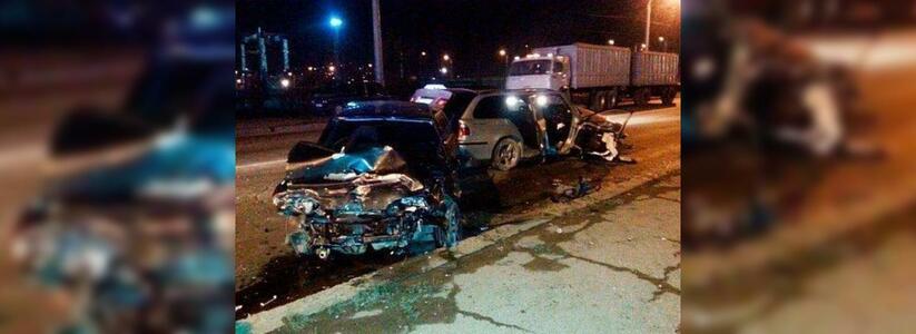 Врезались на встречной: в аварии в ДТП в Новороссийске пострадало два человека