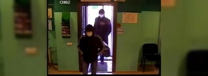 В Геленджике задержали двоих мужчин, которые накануне пытались ограбить банк