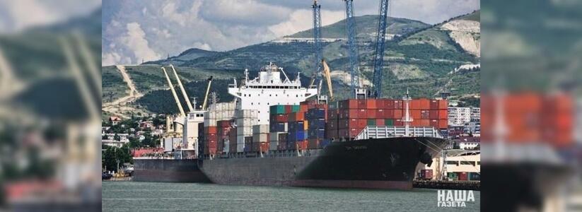 В порту Новороссийска ликвидировали последствия разлива «жирных кислот»