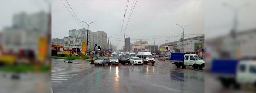 В ГИБДД Новороссийска опубликовали список самых аварийных участков города