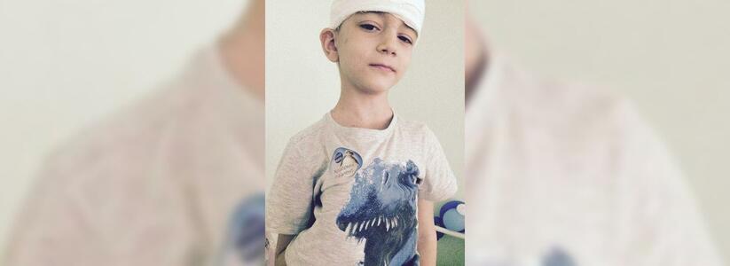 Семилетний новороссиец Марк Полунов храбро борется с опухолью мозга: в городе начат сбор средств на лечение мальчика
