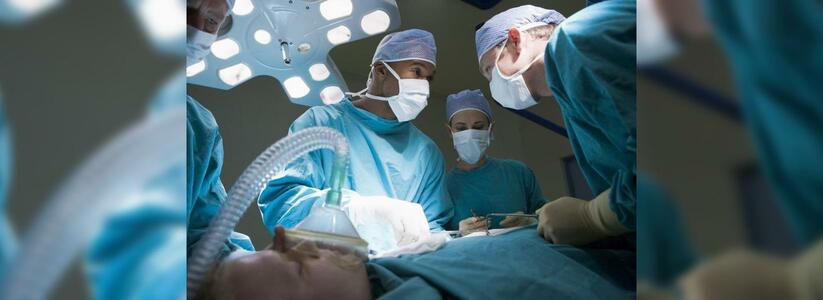 В Новороссийске хирурги провели уникальную операцию на единственной почке пациента