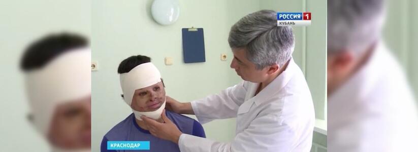 Шесть хирургов и тринадцать часов на операционном столе: на Кубани мужчине пересадили кожу лица