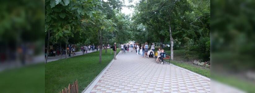 В Новороссийске в парке Фрунзе годовалого ребенка ударило током на детском аттракционе