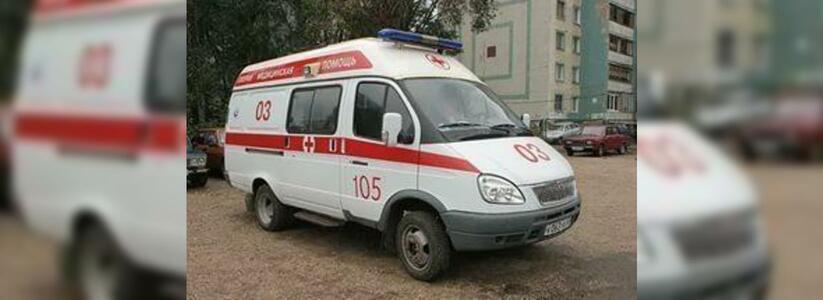 В Краснодаре водитель иномарки наехал на трехлетнюю девочку во дворе многоквартирного дома: ребенок погиб