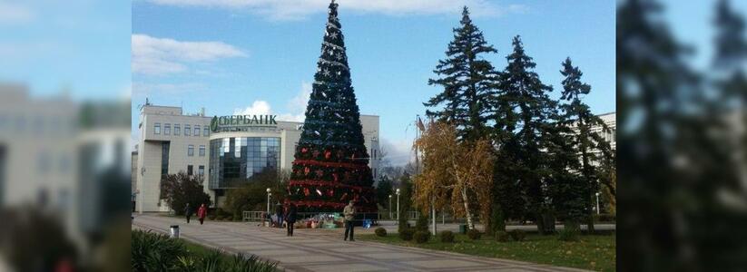 Праздничный концерт, дискотека и забег Дедов Морозов: в Новороссийске проведут более 1000 новогодних мероприятий