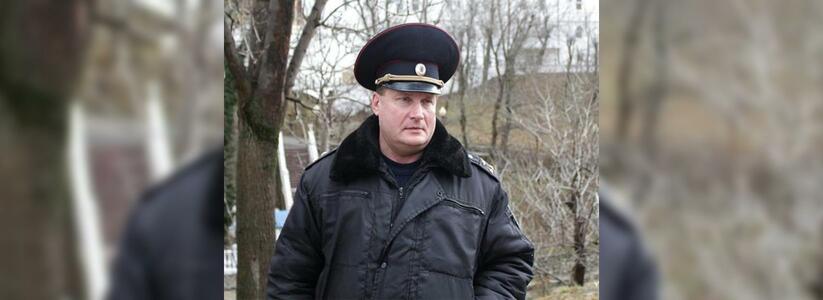 Новые подробности спасения: в Новороссийске мальчика из горящего здания вынес полицейский