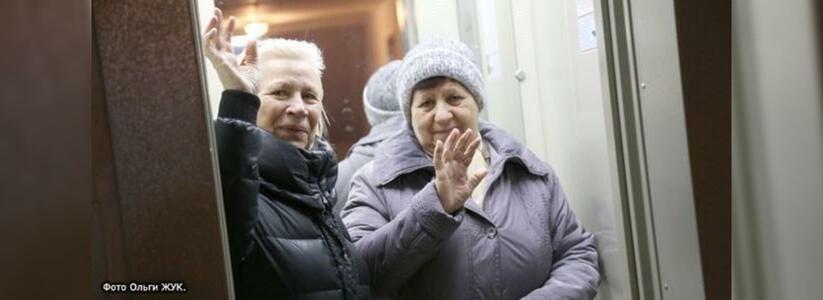 В Новороссийске впервые заменили лифт по программе капитального ремонта домов