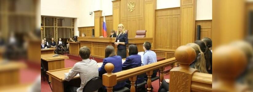 Полицейского из Новороссийска судят за аварию, в которой погибли два человека: прошло 64 заседания в суде