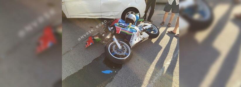 Вчера в Новороссийске произошло две аварии с мотоциклами: есть пострадавшие