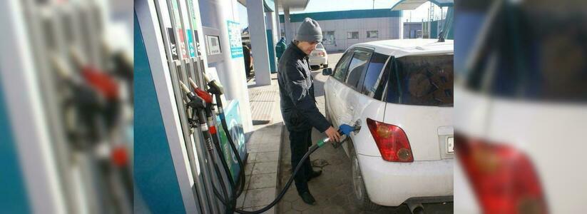 На Кубани цены на бензин могут подняться выше рекордных показателей:  более 50 рублей за литр