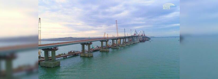 В декабре завершится строительство автомобильной части Крымского моста