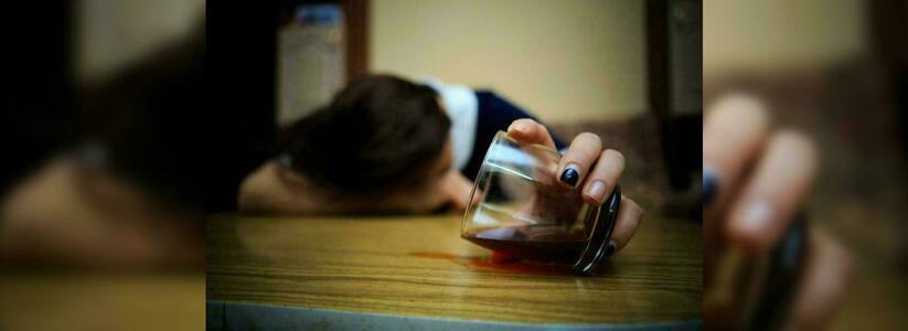 За год на Кубани 300 человек отравились алкоголем: большинство случаев зафиксировано в Новороссийске и Краснодаре