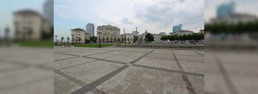 На центральных улицах Новороссийска уложат новую плитку