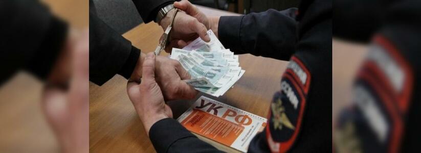Житель Новороссийска пытался подкупить полицейского