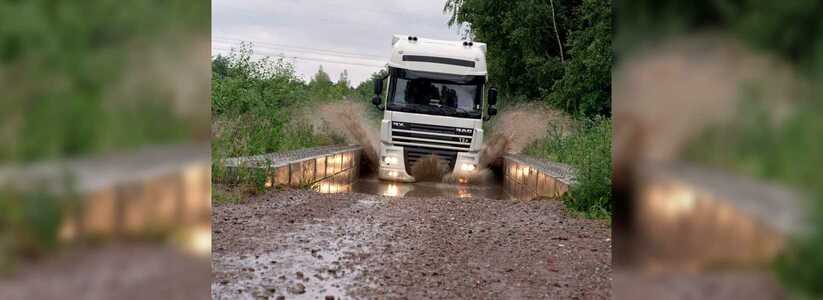 Незаконную дорогу для грузовиков перекроют под Новороссийском