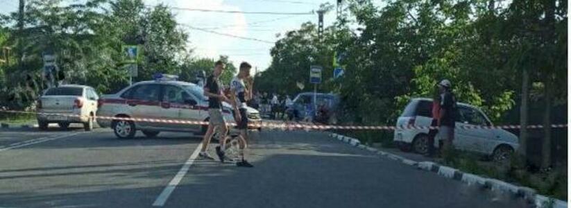 В Новороссийске перекрыли улицу из-за сообщения о минировании