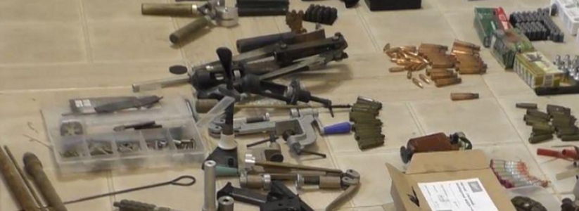 В доме у новороссийца нашли самодельное оружие, боеприпасы и взрывчатку