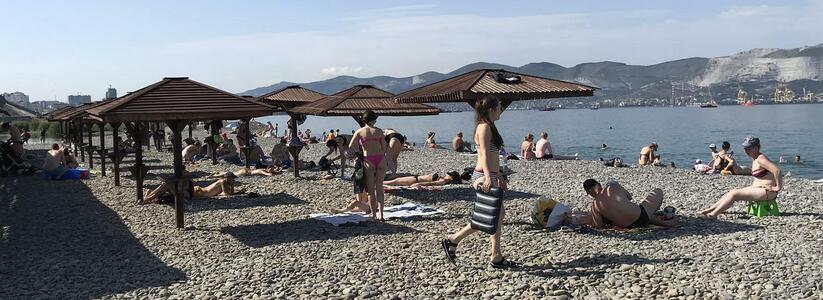 Жители и гости Новороссийска могут официально загорать и купаться только на двух пляжах