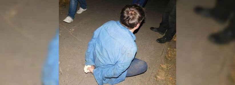 В Новороссийске случайные прохожие поймали грабителя
