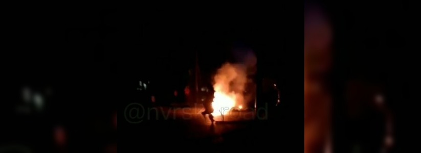 В пригороде Новороссийска после столкновения с авто вспыхнул мотоцикл